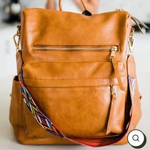 modern+chic brielle convertible bag - camel